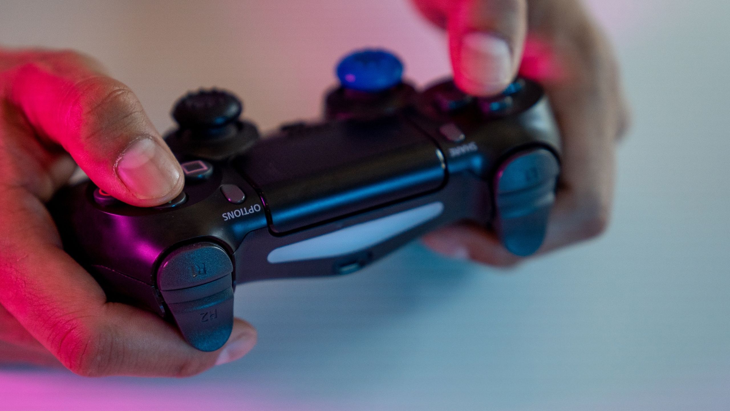 Gamification marketing psychology diagram showing intrinsic motivation principles